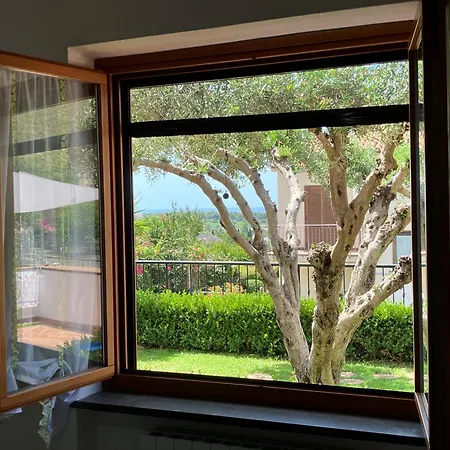 Tusitala - & * Maratea