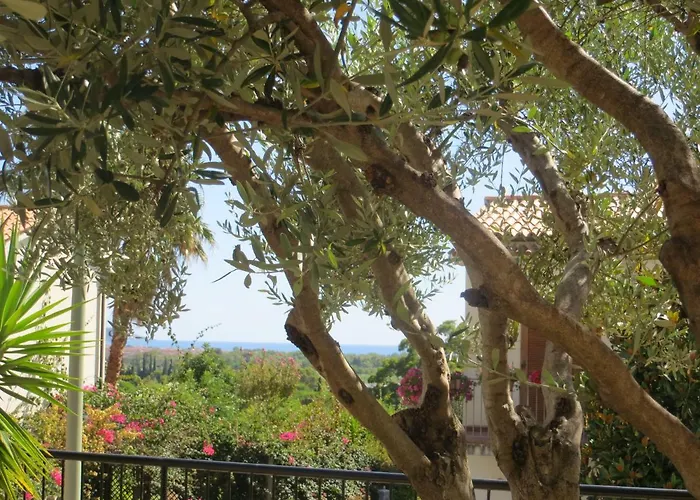 Tusitala - & Lägenhet *