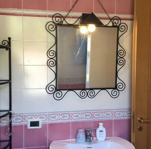 Tusitala - & * Maratea