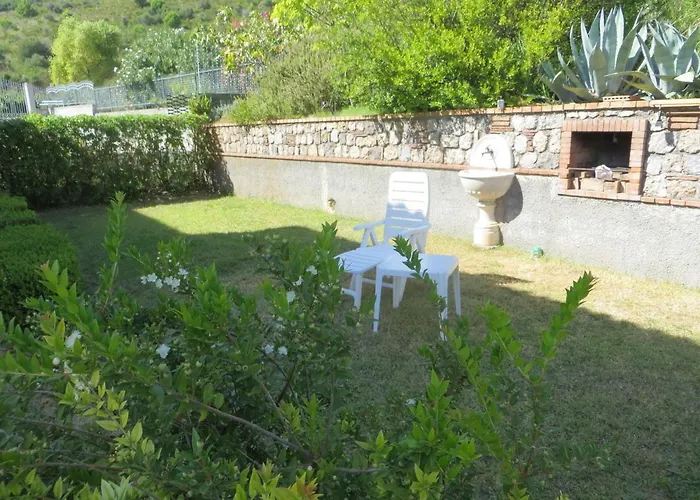 Tusitala - & * Maratea